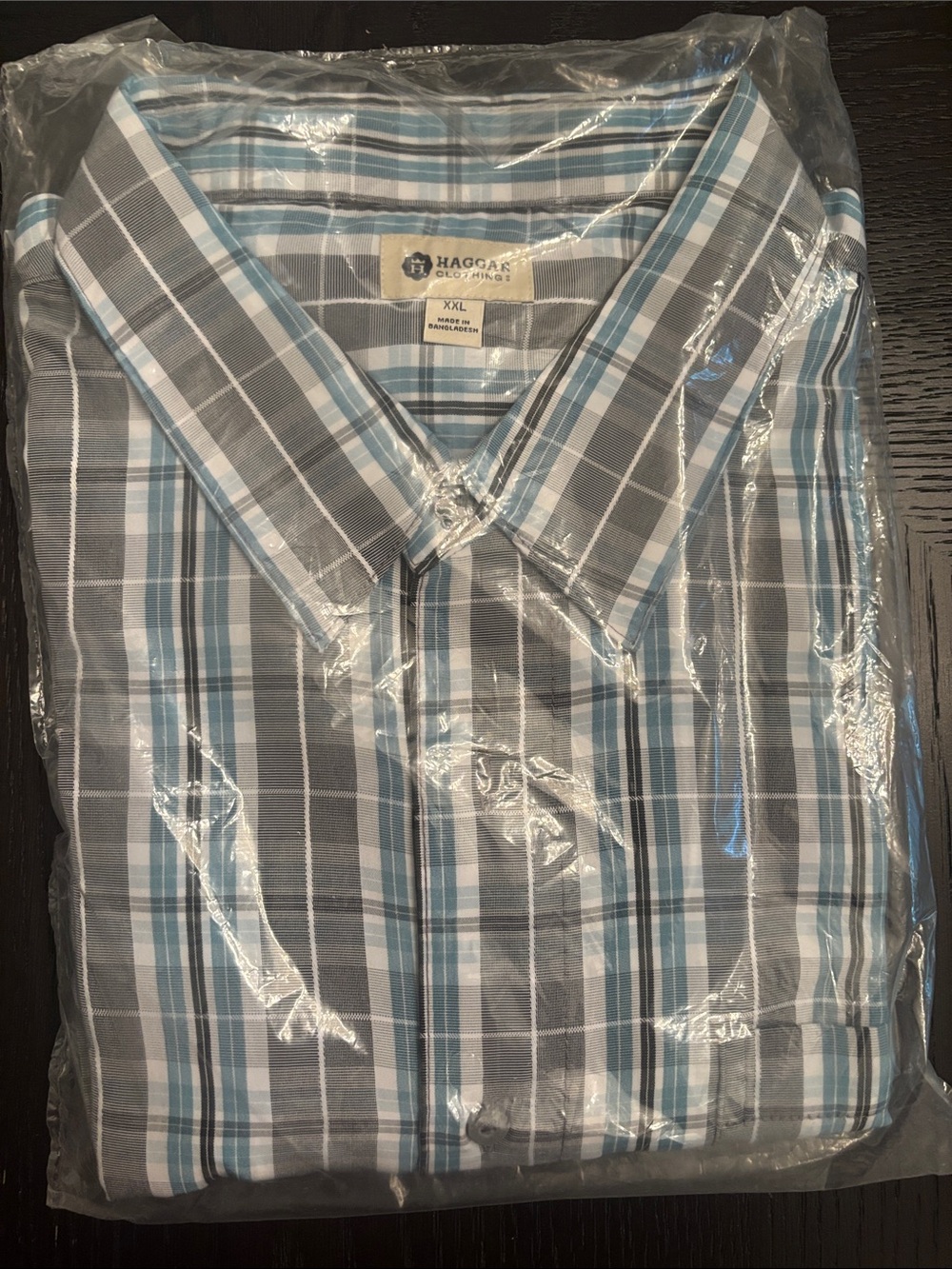Haggar Men’s Gray and Light Blue Plaid Casual Button-Down Shirt